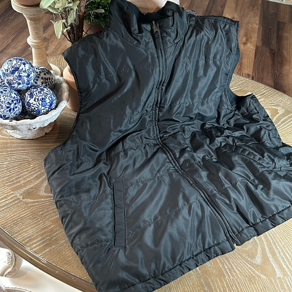 Reversible men’s Faux Suede & Black Puffer Outerwear Jack Vest Mens Extra Large - Picture 4 of 9